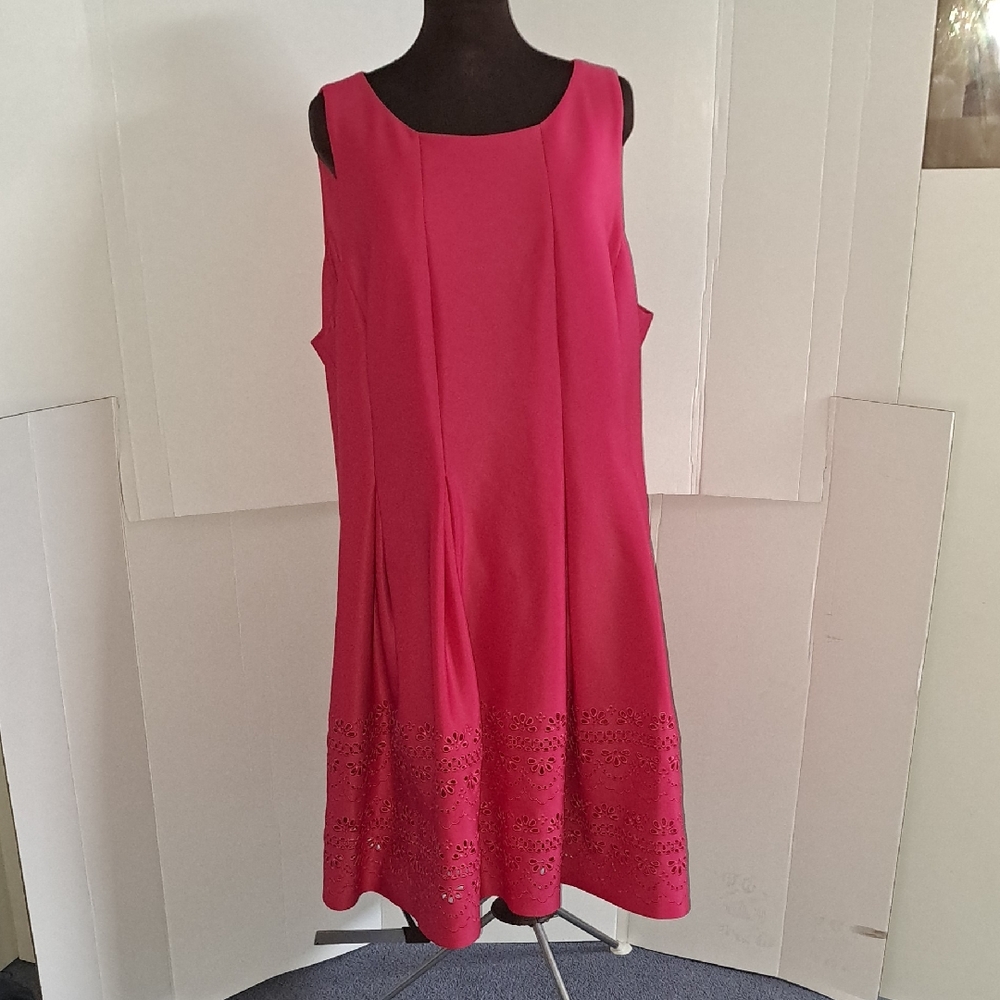 Jessica Howard Hot Pink Pleated Sleeveless Embroidered Cut Out Dress Size:24W